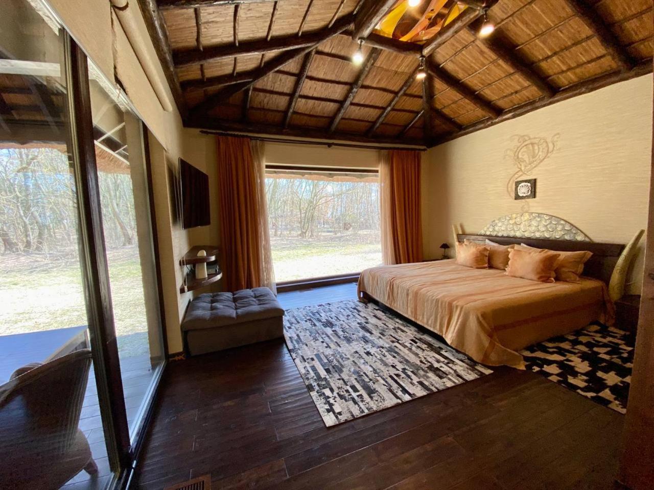 Secret Resort Club Pereyaslav-Khmelʼnytsʼkyy Dış mekan fotoğraf